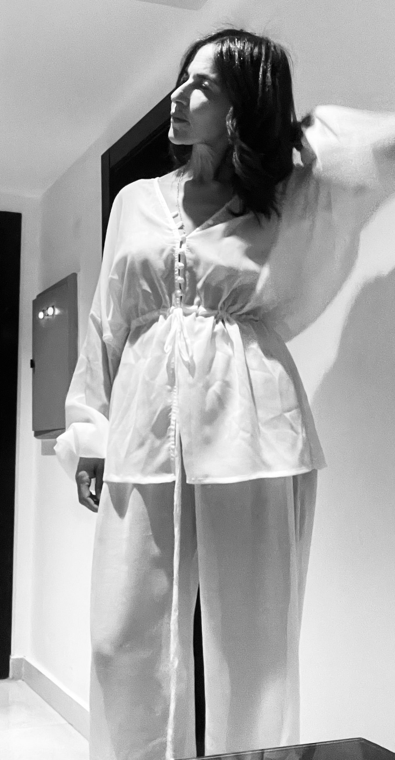 THE VOILE SET