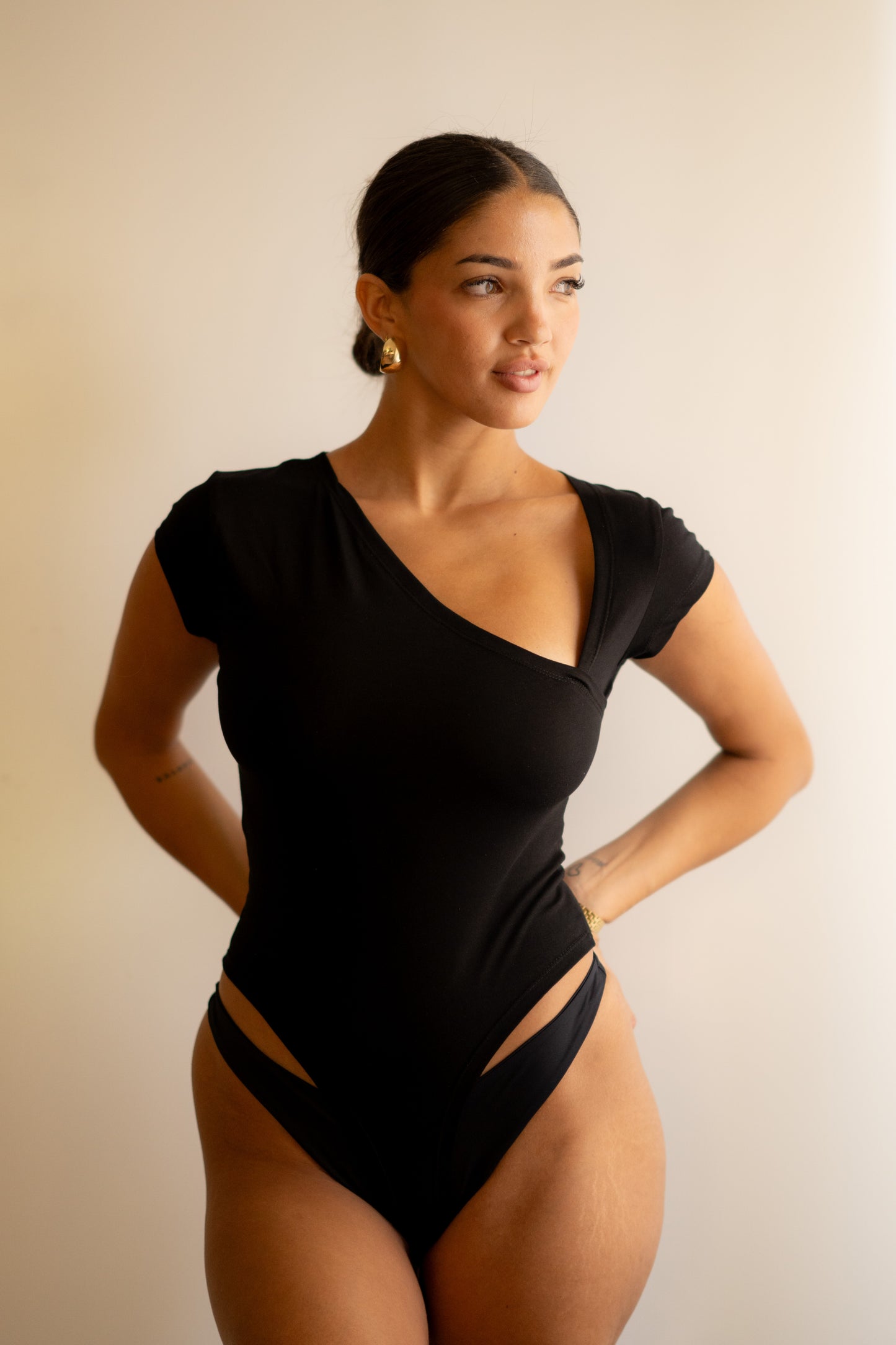 Black Essential Bodysuit Side V Shape Quarter Sleeves Best Selling!!!
