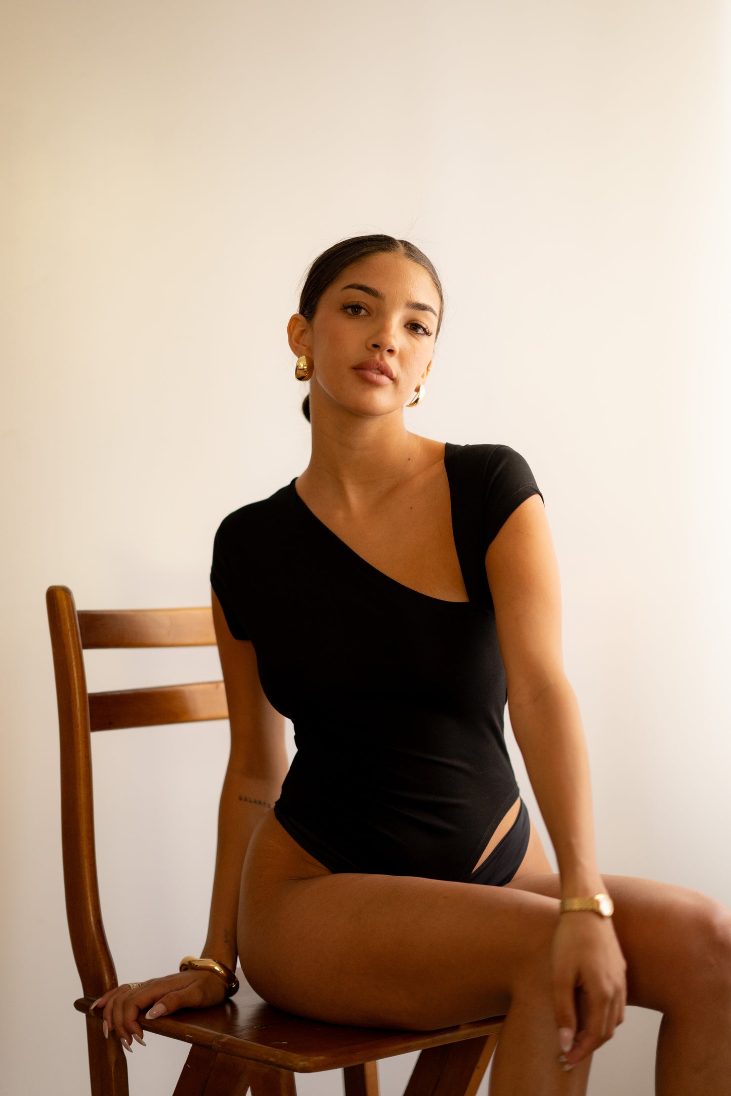 Black Essential Bodysuit Side V Shape Quarter Sleeves Best Selling!!!