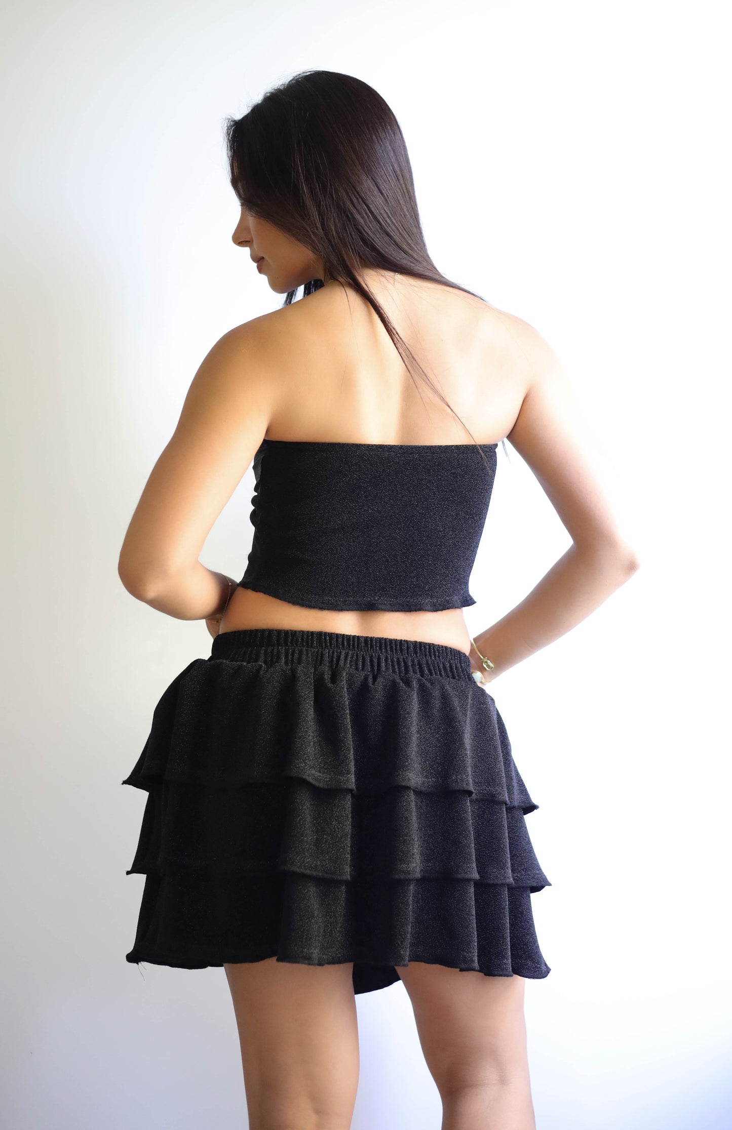 The Frilly Set