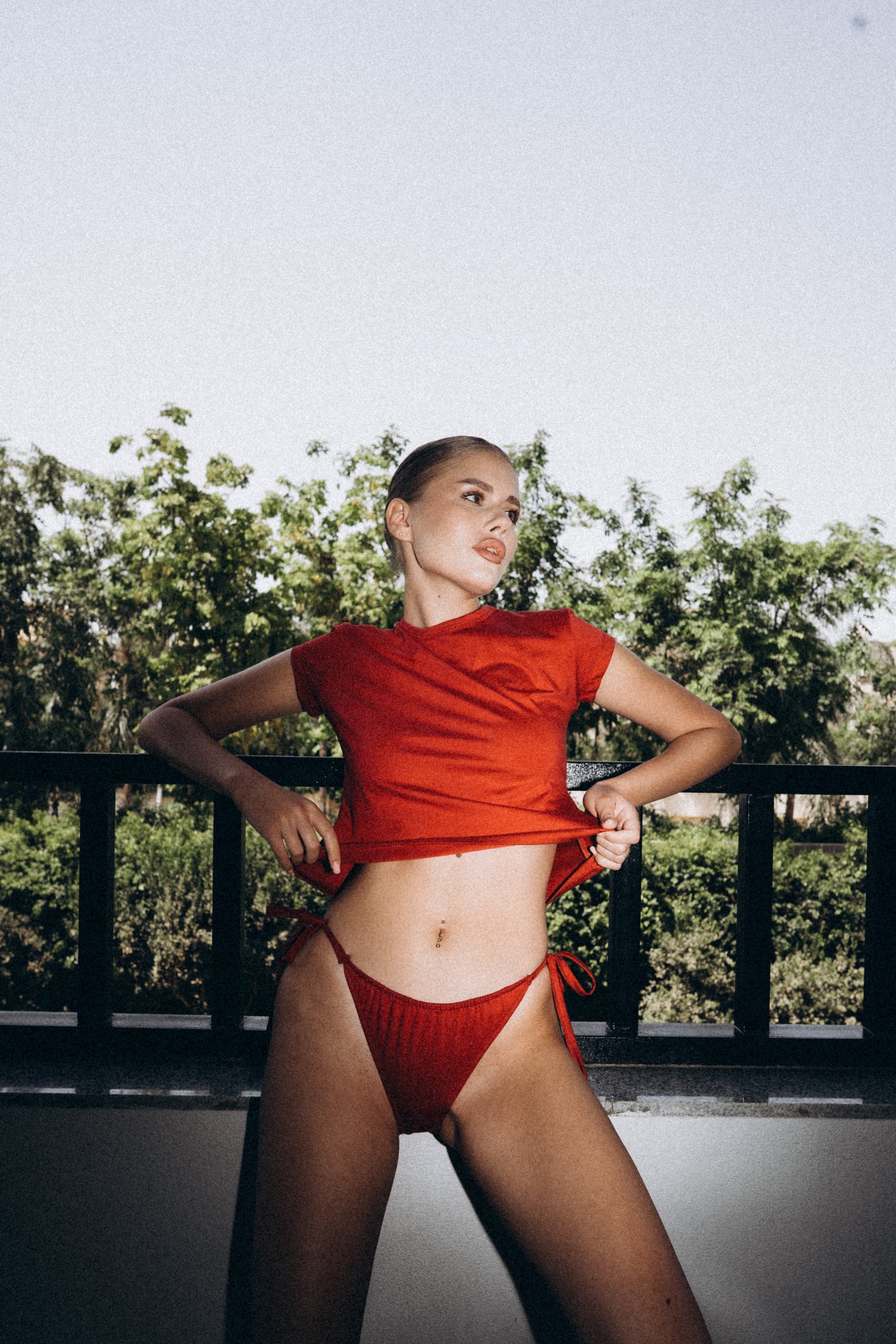 RELAXED COTTON BABY TEE BURGUNDY