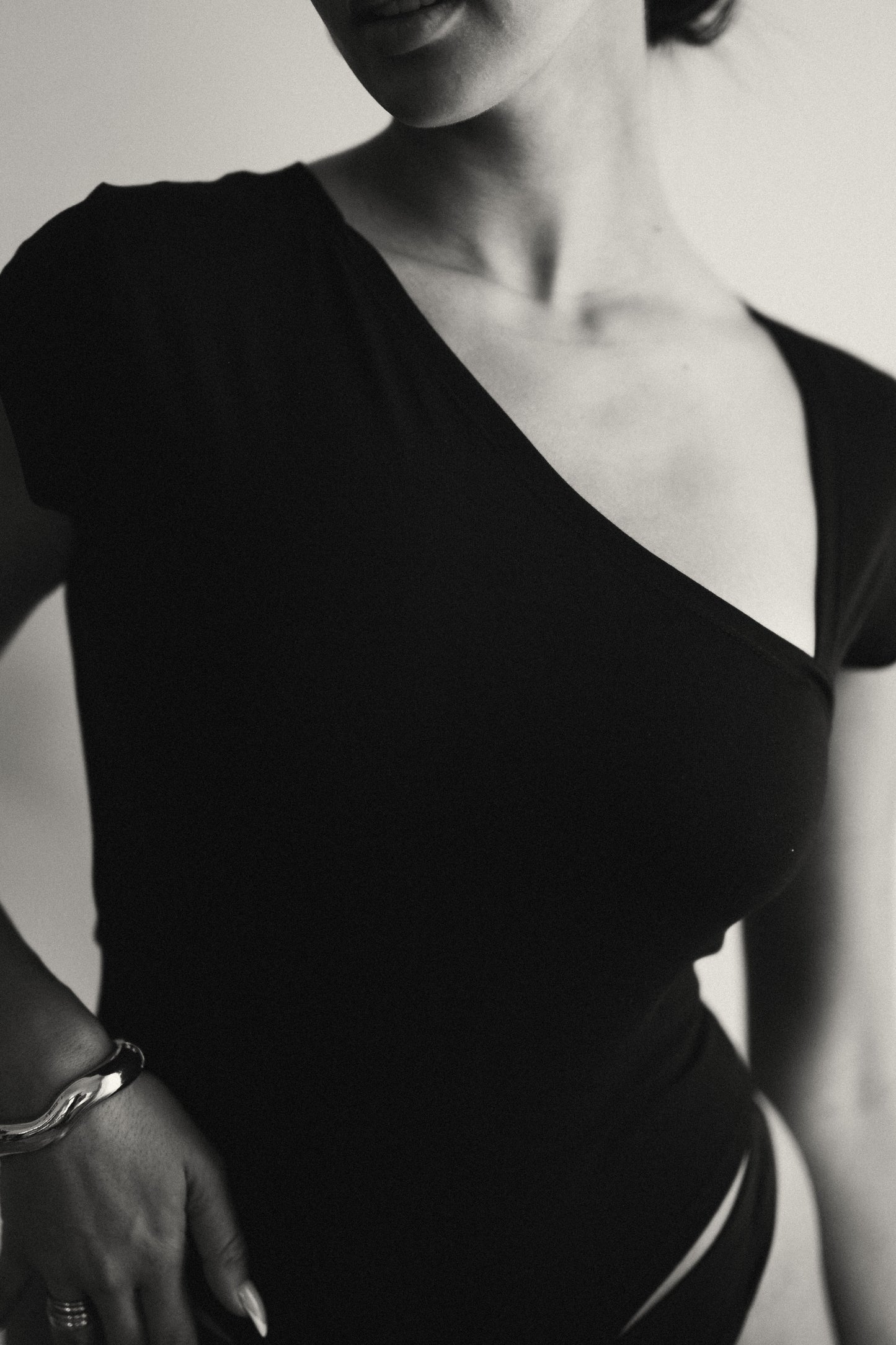 Black Essential Bodysuit Side V Shape Quarter Sleeves Best Selling!!!