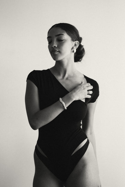 Black Essential Bodysuit Side V Shape Quarter Sleeves Best Selling!!!