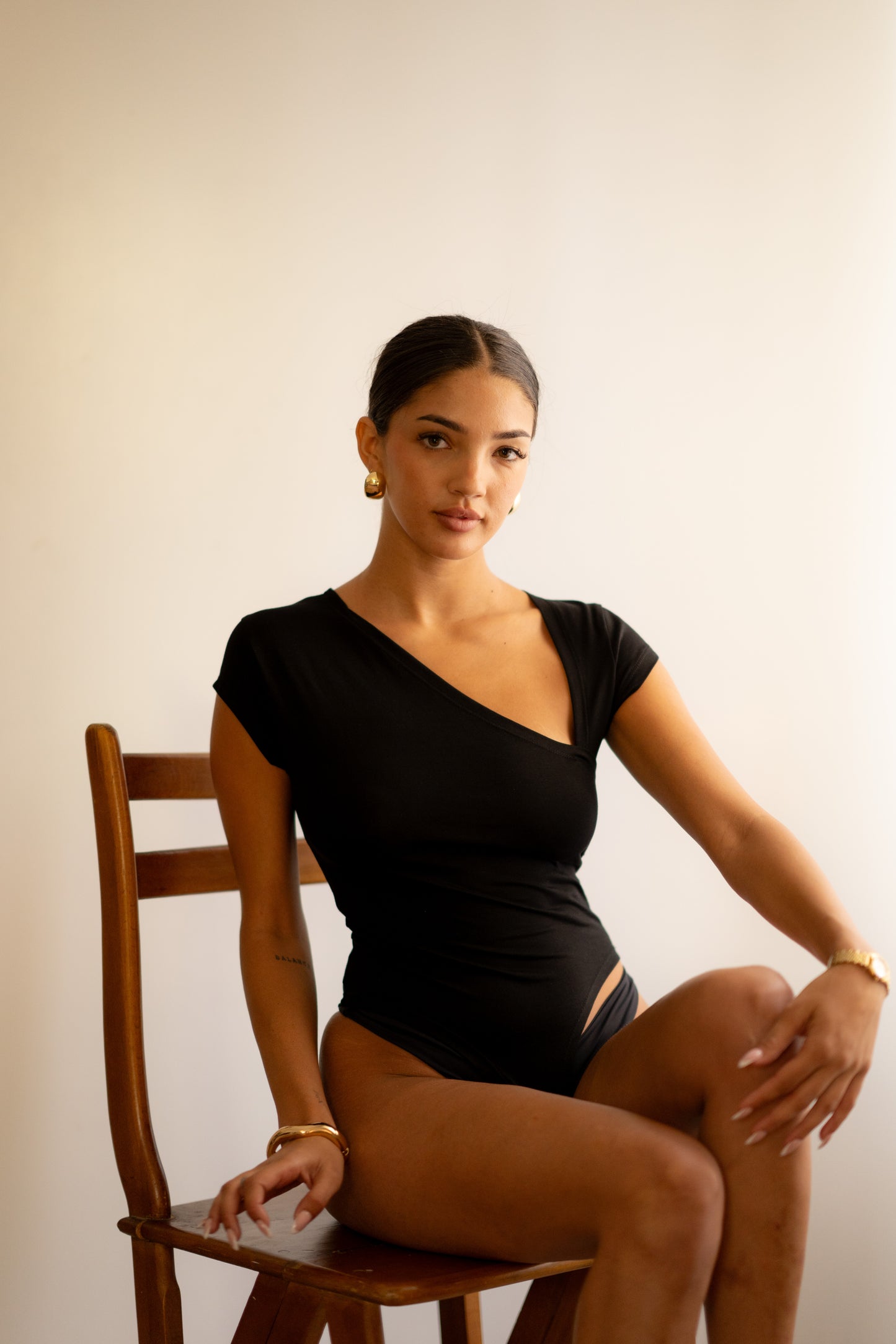 Black Essential Bodysuit Side V Shape Quarter Sleeves Best Selling!!!