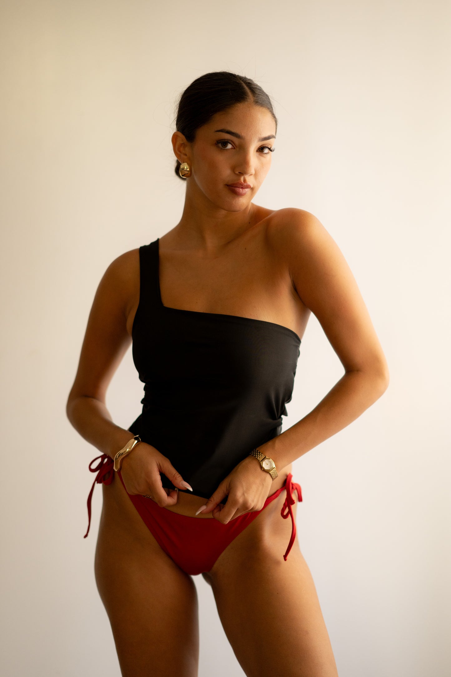 Black Off Shoulder Chest Supporter Tank Top