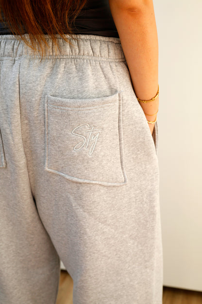 The light heather grey Unisex Sweatpants (Fleece)