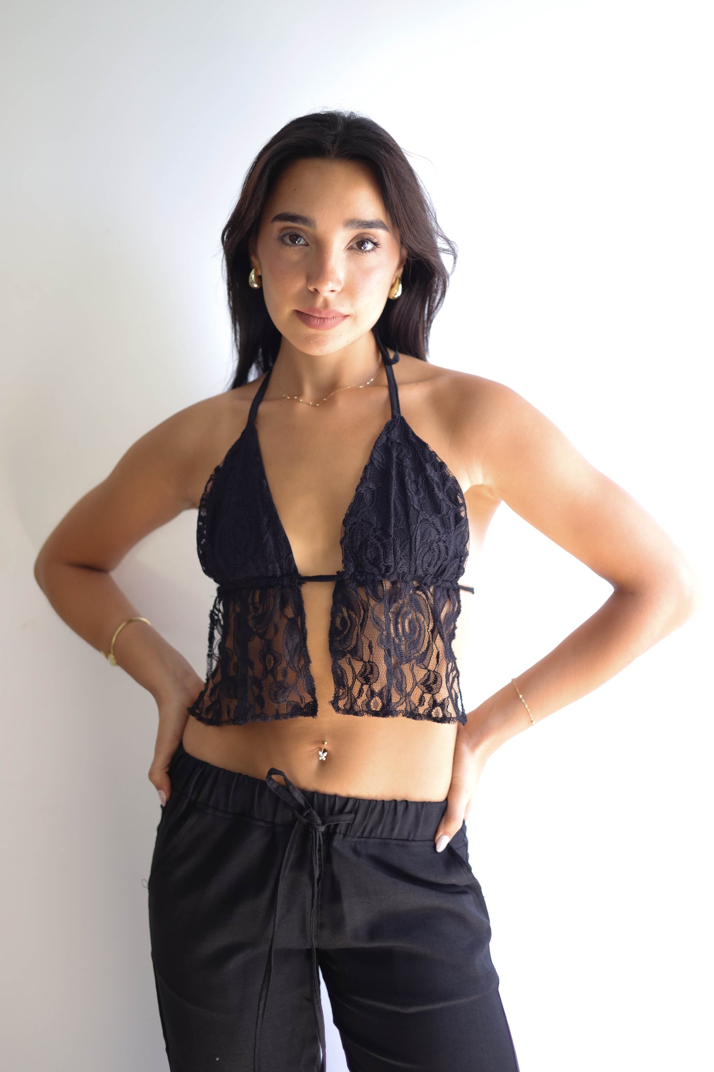 THE DANTELLE TOP