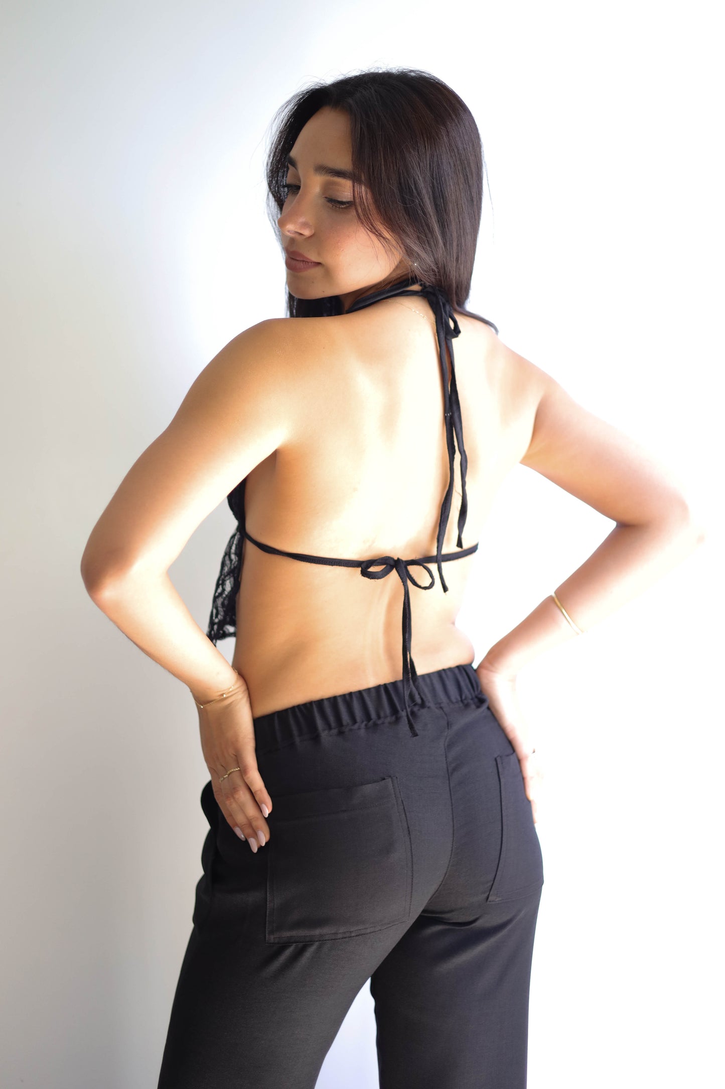 THE DANTELLE TOP
